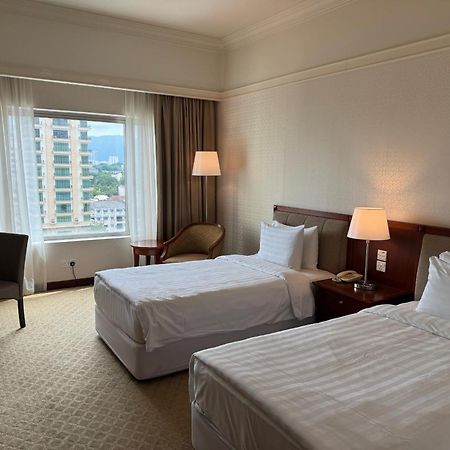 Gurney Bay Hotel, A Parkroyal Partner Hotel George Town Exterior foto